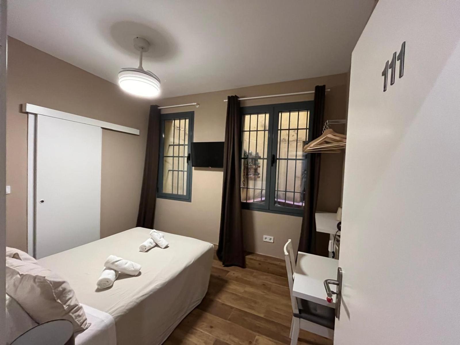 Guest house Palacete De La Almudayna 2*